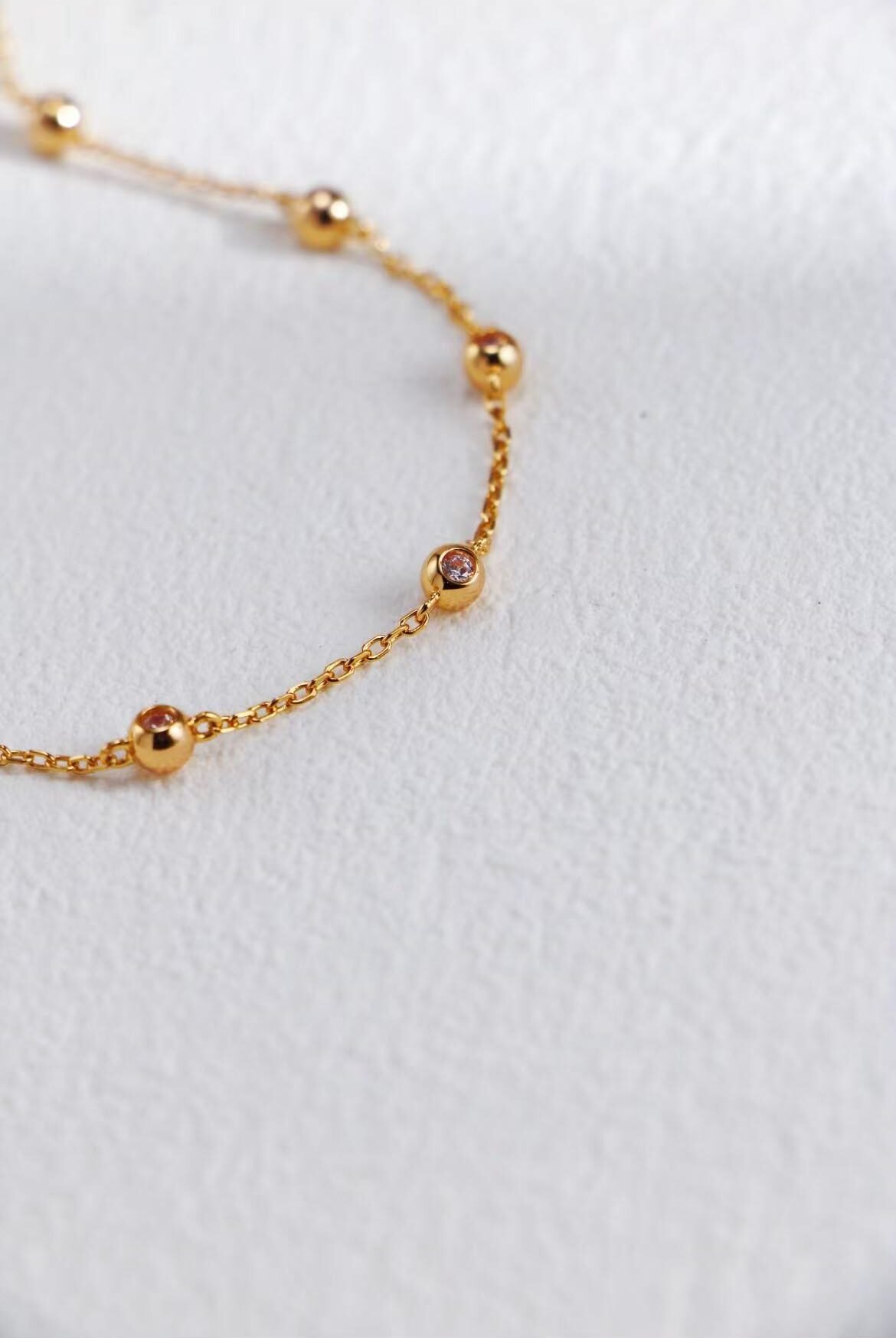 Halskette mit kleinen Kugeln - Image 2