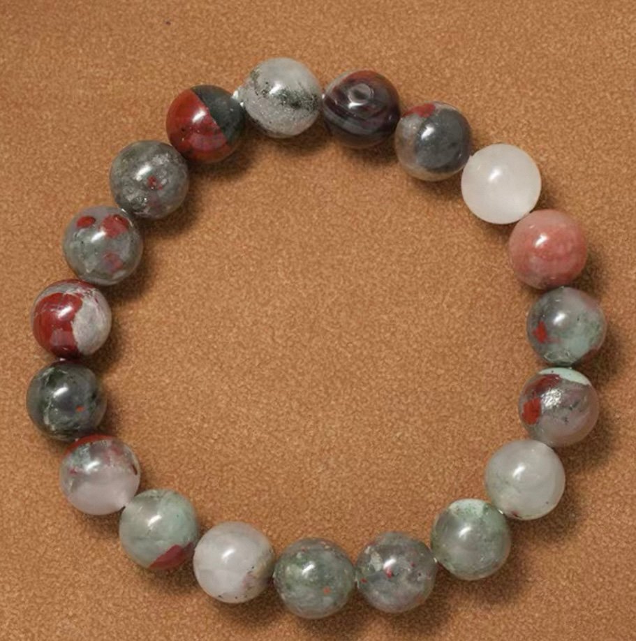 Afrikamischer Blutstein – Kraftvoller Schutzstein - Image 5