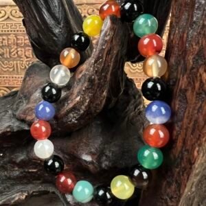 Armreif aus bunten Achatperlen